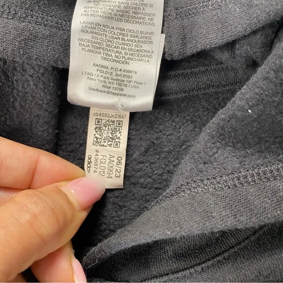 Adidas Pullover Hoodie Black Youth size medium 10/12 - Picture 4 of 11